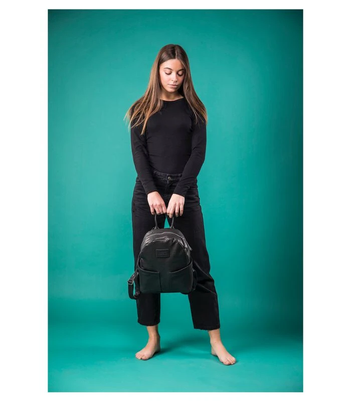 Leren Rugzak Van Lamsleer Zwart 4 Leren Rugzak Van Lamsleer Zwart - Afbeelding 4