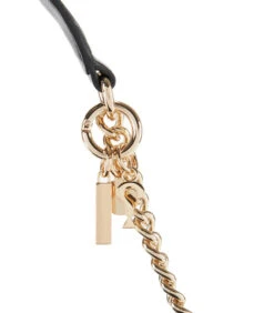 Guess La Femme Handtas Zwart HWPD86-89190-BLA 9 Guess La Femme Handtas Zwart HWPD86-89190-BLA -Hexagona winkel 0ef995a9282f4d31b7a85e7e90f6a109