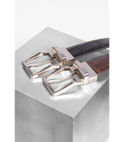 Hexagona Verstelbare En Omkeerbare Riem In Kalfsleder HANTS 8 Hexagona Verstelbare En Omkeerbare Riem In Kalfsleder HANTS -Hexagona winkel 239ac49112ec4ea5a4d65f209af3c700