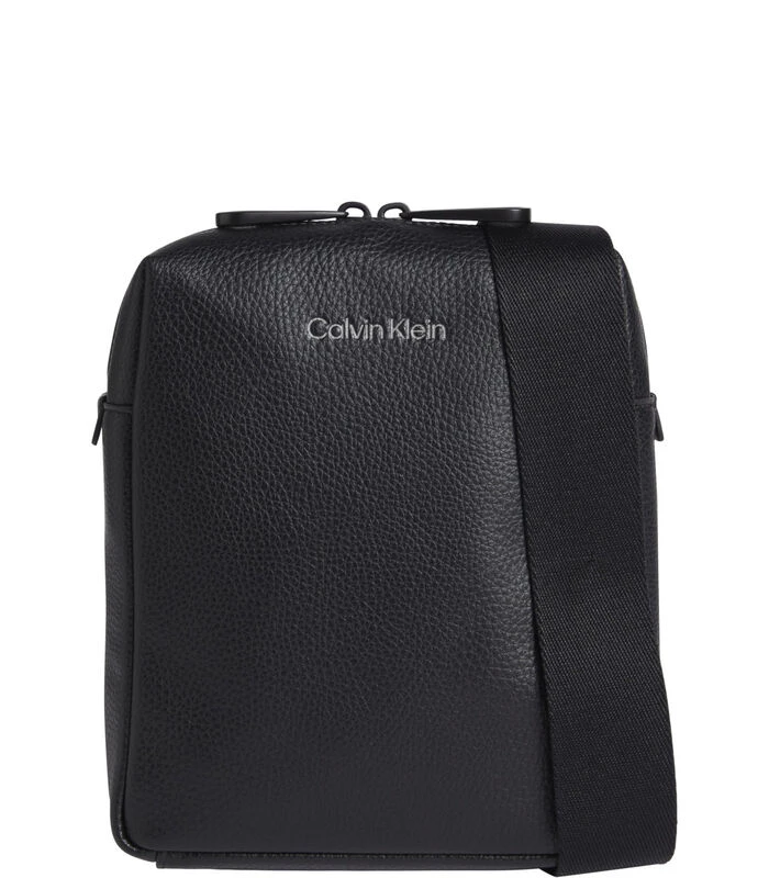 Calvin Klein Must Crossbodytas Zwart K50K508695BAX 1 Calvin Klein Must Crossbodytas Zwart K50K508695BAX