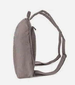 VOGUE Large -Hexagona winkel 2a730c9bdc07428d9263f60a9e76f438