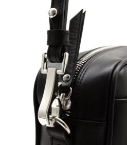 Nino - Zwarte Leren Cameratas Met Schouderband 9 Nino - Zwarte Leren Cameratas Met Schouderband -Hexagona winkel 2cd5b2ab85274023a88a612fb5dce79c