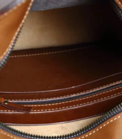 Leren Rugzak Mod 136 9 Leren Rugzak Mod 136 -Hexagona winkel 3d715b6a418d46eeb671f92c58436967