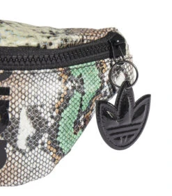 ADIDAS Bananen Vrouw 9 ADIDAS Bananen Vrouw -Hexagona winkel 4b3d9e2399794d8ba9932c64cbb4ce02