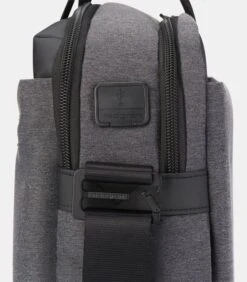 BYTE 2 COMP AKTETAS 15,6 "RFID 8 BYTE 2 COMP AKTETAS 15,6 "RFID -Hexagona winkel 4f363f888856425398585bf22df949eb