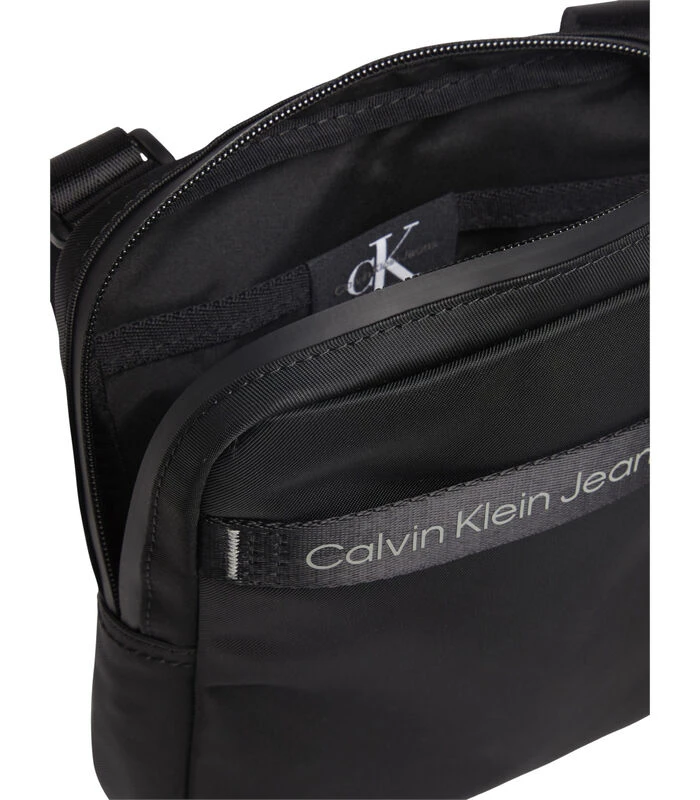 Calvin Klein Ultralight Crossbodytas Zwart K50K509817BDS 3 Calvin Klein Ultralight Crossbodytas Zwart K50K509817BDS - Afbeelding 3