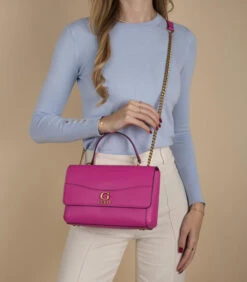 Guess Schoudertas Roze HWVB86-78210-FUC -Hexagona winkel 6606c27e126b414f8d7649ddd4088bab