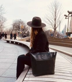 Leren Draagtas Mod 147 10 Leren Draagtas Mod 147 -Hexagona winkel 7a5dfabb9e8f4176886b13f7148dcfca