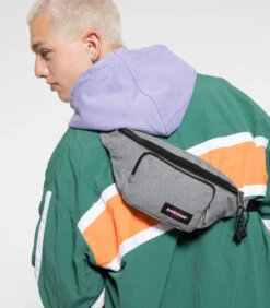 Eastpak Fanny Pack Page -Hexagona winkel 84bb3cf91db84fcea83d5cefdc4e6017