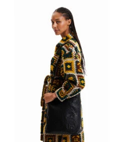 Desigual Dames Handtas Magna Butan 7 Desigual Dames Handtas Magna Butan -Hexagona winkel 8b2aae26a8e44da4982b0da0df5fd5b8