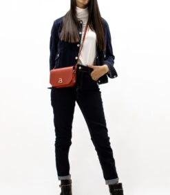 Opéra - Bruine Leren Schoudertas 7 Opéra - Bruine Leren Schoudertas -Hexagona winkel 9939777efd5742d09f274e046d80cc2f