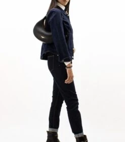 Moon - Zwarte Leren Halvemaanvormige Handtas 8 Moon - Zwarte Leren Halvemaanvormige Handtas -Hexagona winkel 9c94dcc30979480f9e4a221da82711c4