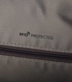 BALANCED Medium Backpack RFID -Hexagona winkel a1b315bc65544d10b55ca1e53f2c3e7c