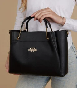 LOVE MOSCHINO Handtas Zwart JC4137PP1GLW0000 -Hexagona winkel a1d8c5f73f4c48388a36aa9748c692d3