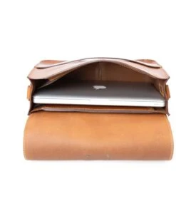 Leren Messenger Mod 160 8 Leren Messenger Mod 160 -Hexagona winkel a1ec5e0aa12143b5b0bbde270c3019ab