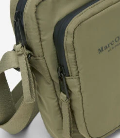 Marc O'Polo Kleine Utility-crossbody Bag 9 Marc O'Polo Kleine Utility-crossbody Bag -Hexagona winkel ab640252873d40c1984e8c4c4067a5c0