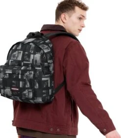 Eastpak Rugzakken Padded Pak'R 9 Eastpak Rugzakken Padded Pak'R -Hexagona winkel ab6ba5013e664b4d8f5cab87b9b9102a