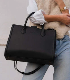 Essential Bag Shopper Zwart VH25017 7 Essential Bag Shopper Zwart VH25017 -Hexagona winkel addf93c9f93146e68fce8bde11eb73ea