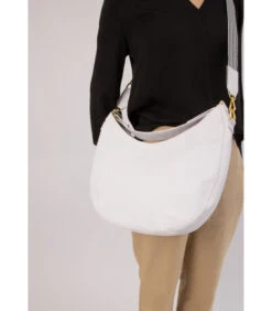 Handtas “HOBO BAG” 8 Handtas “HOBO BAG” -Hexagona winkel b2d872eb81e246eba931dba3ef845195