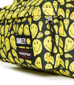 Eastpak Rugzak Padded Pak'R 8 Eastpak Rugzak Padded Pak'R -Hexagona winkel bd7b7d17d1ee40509f6916740cf8321d