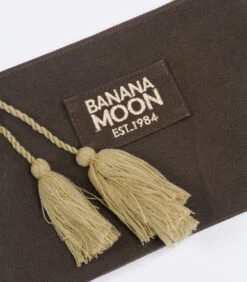 Banana Moon EVAN CARLINA Blauwe Clutch 7 Banana Moon EVAN CARLINA Blauwe Clutch -Hexagona winkel c98fb551fef44cf99545dec852bbe497