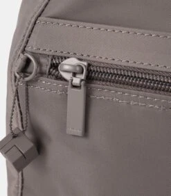 VOGUE Large -Hexagona winkel d8e2c957f5b9495d9f474052fd2d1dae