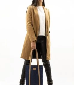 The Tote - Tote Bag Van Gerecycled Denim Met Lichtbruine Afwerking -Hexagona winkel da055f3edf6f4e55a5605c9b191201f1