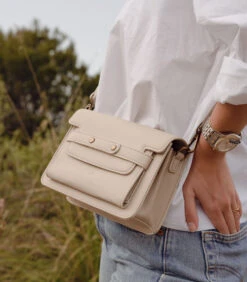 Essential Bag Crossbodytas Beige VH22016 8 Essential Bag Crossbodytas Beige VH22016 -Hexagona winkel e0e77e0be4844c9ea983d78998b2620c