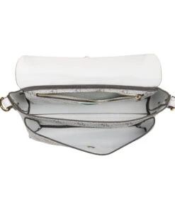 Guess Eco Brenton Schoudertas Wit HWESG8-39019-WLO 9 Guess Eco Brenton Schoudertas Wit HWESG8-39019-WLO -Hexagona winkel e3e00508fb70426f9d5a5747d9aa562a