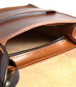 Leren Messenger Mod 114 -Hexagona winkel e502c916a0c64a2aa67d86f4d6469e7c