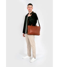 Still Nordic Laptop Tas “stillNoble” 7 Still Nordic Laptop Tas “stillNoble” -Hexagona winkel f15d454072f540d1b115c058218d1998