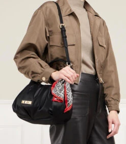 LOVE MOSCHINO Handtas Zwart JC4039PP1GLE100A 7 LOVE MOSCHINO Handtas Zwart JC4039PP1GLE100A -Hexagona winkel ff15dae955c24e5b8a9890e770615645